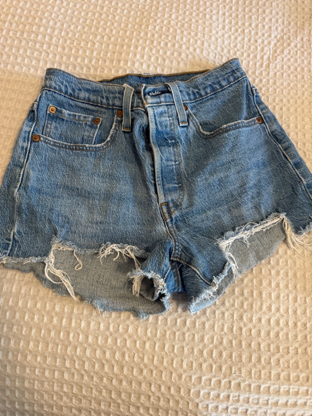 Levi’s 501 Buttonfly  Jean Shorts